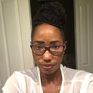 Meet your Posher, Joy